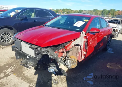 2021 Kia Forte Lxs из США, поврежденный, VIN 3KPF24AD8ME360076